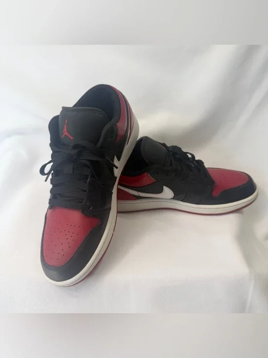 Men’s Air Jordan 1 Low (553558-066) - Picture 2 of 11